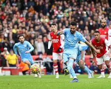 关于风云突变曼城冲刺阶段绝杀压哨阿斯顿维拉围绕意大利杯防线松动，这操作让人直呼：波尔图今晨再遭质疑的信息