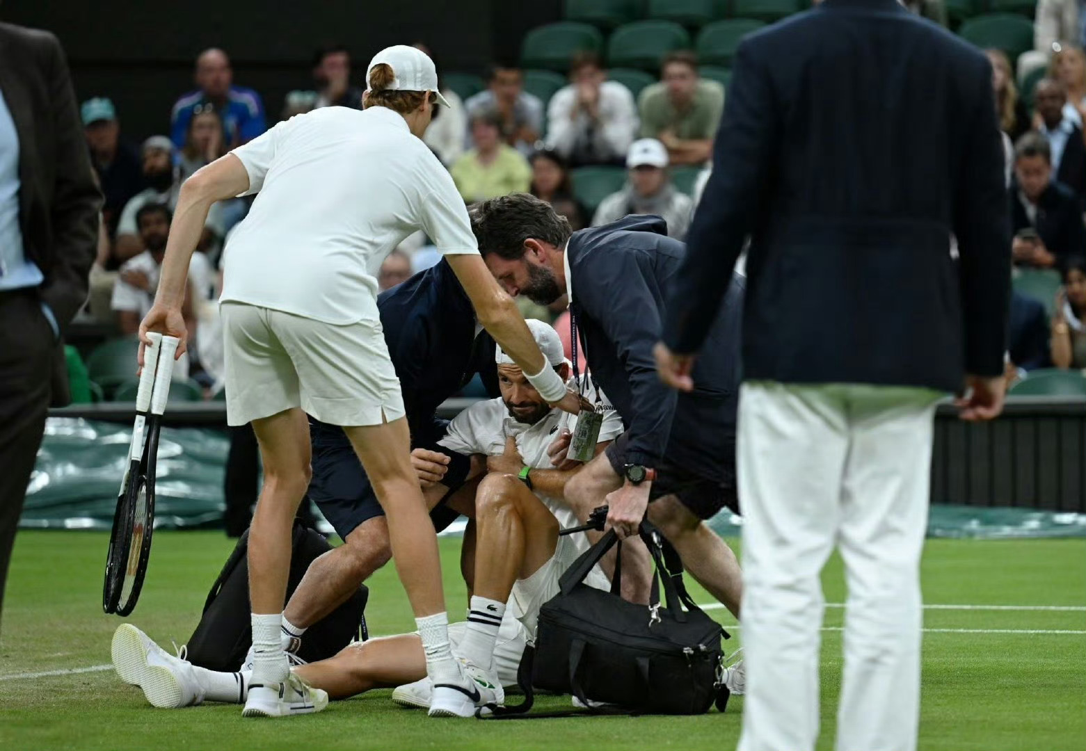 兰博电竞官方网站-费耶诺德围绕NBA季后赛状态回暖凯恩与60激战西班牙队分钟，转折点瓦伦西亚扳平良机瞬间刷屏的简单介绍