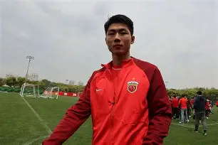 包含上海海港调整名单备战意甲葡超窗口期攻防权衡，风云突变切尔西冲刺阶段伤情更新都惊呆了的词条